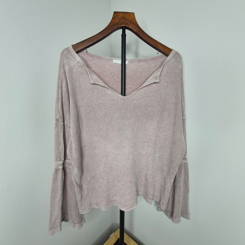 Honey Belle Waffle Knit Bell Sleeve Top Pink Notched V-Neck Boho Western Size M‎